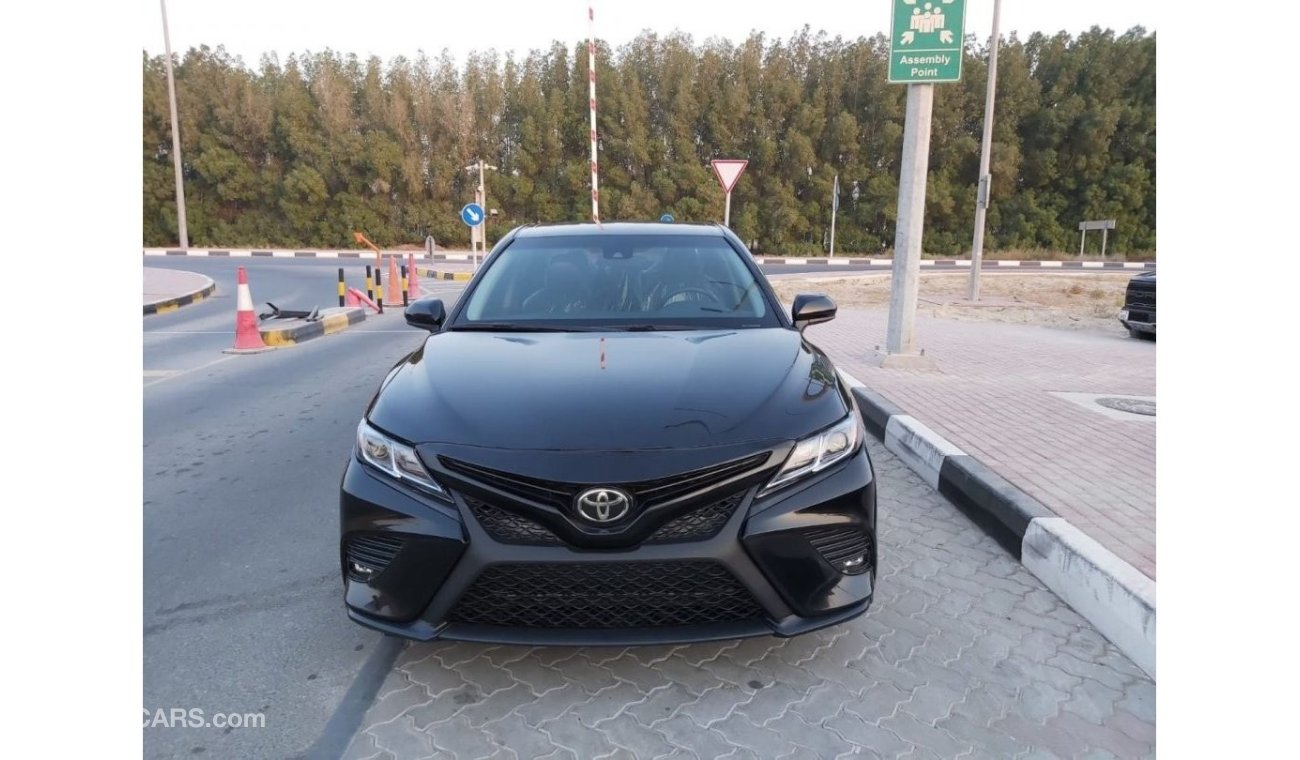 Toyota Camry SE Very Clean Car