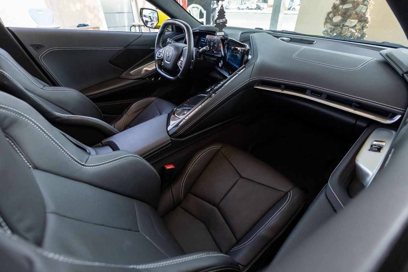 Chevrolet Corvette 1LT 6.2L (490 HP) Coupe