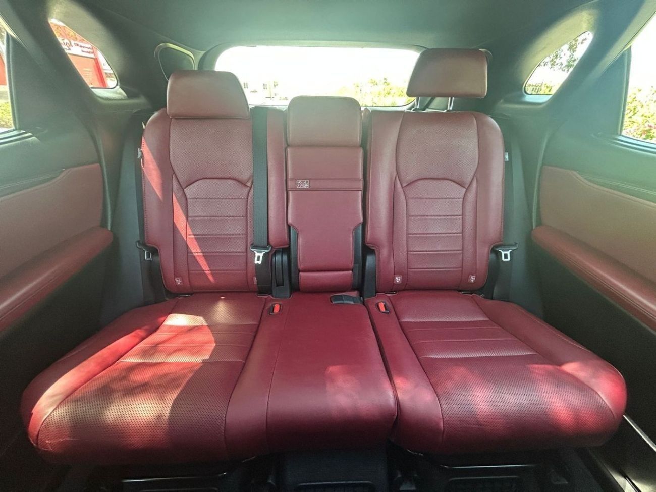 Lexus RX450h F Sport 3.5L Hybrid 2017 GCC AL FUTTAIM LOW MILEAGE SINGLE OWNER IN MINT CONDITION