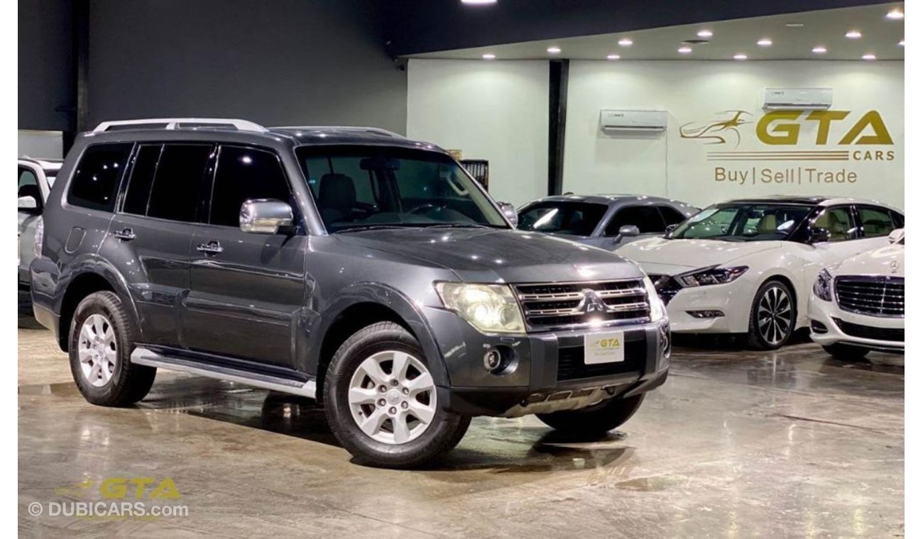 ميتسوبيشي باجيرو 2011 Mitsubishi Pajero, Full Options, Service History, GCC