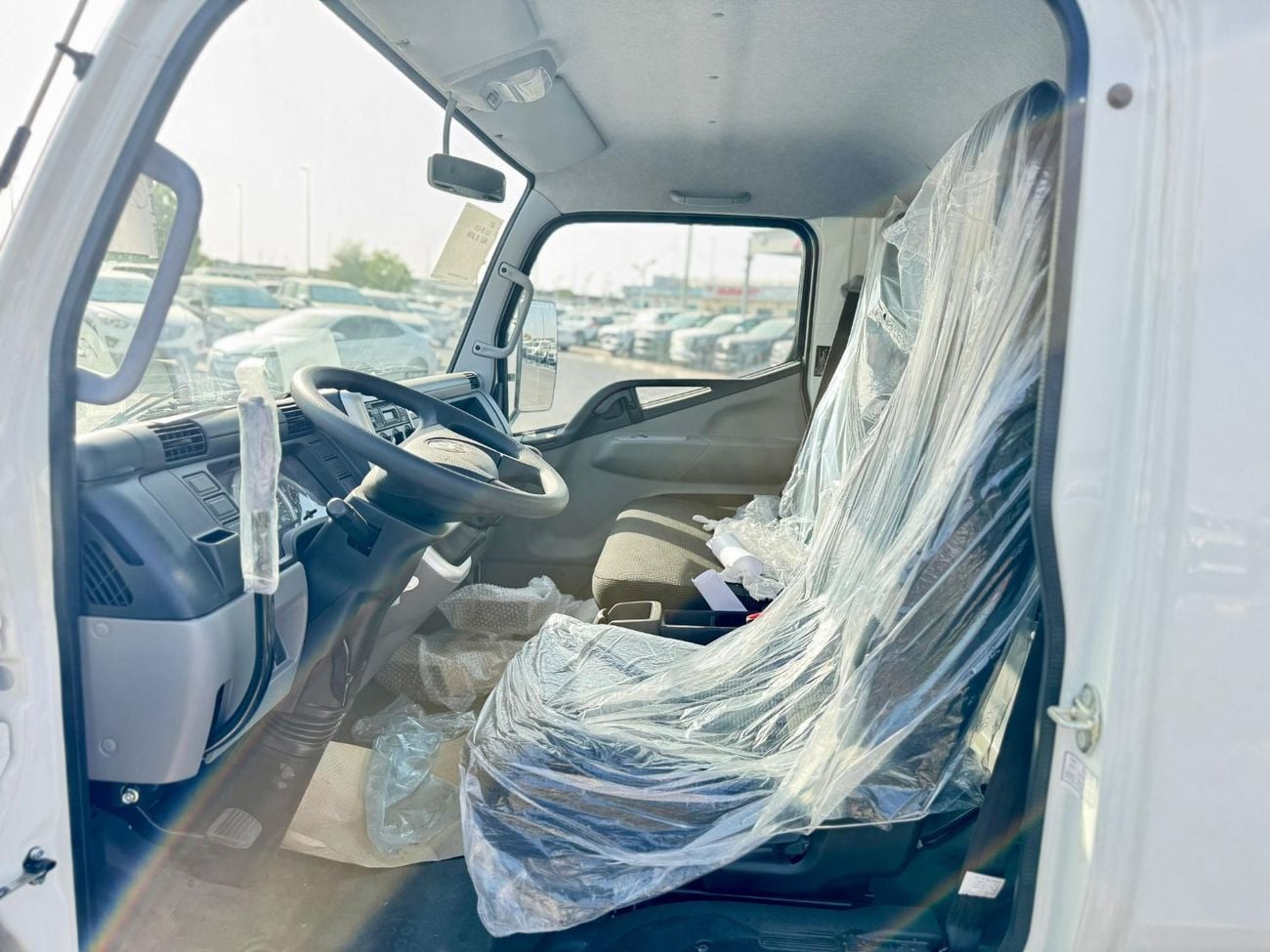 ميتسوبيشي فوسو كانتير Fuso canter 2026 4.2L Diesel