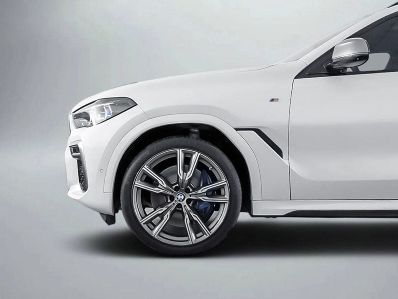 BMW X6 M50i 4.4L