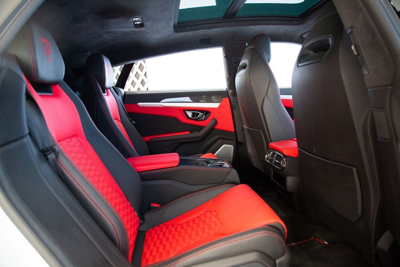 Lamborghini Urus STD 4.0T V8