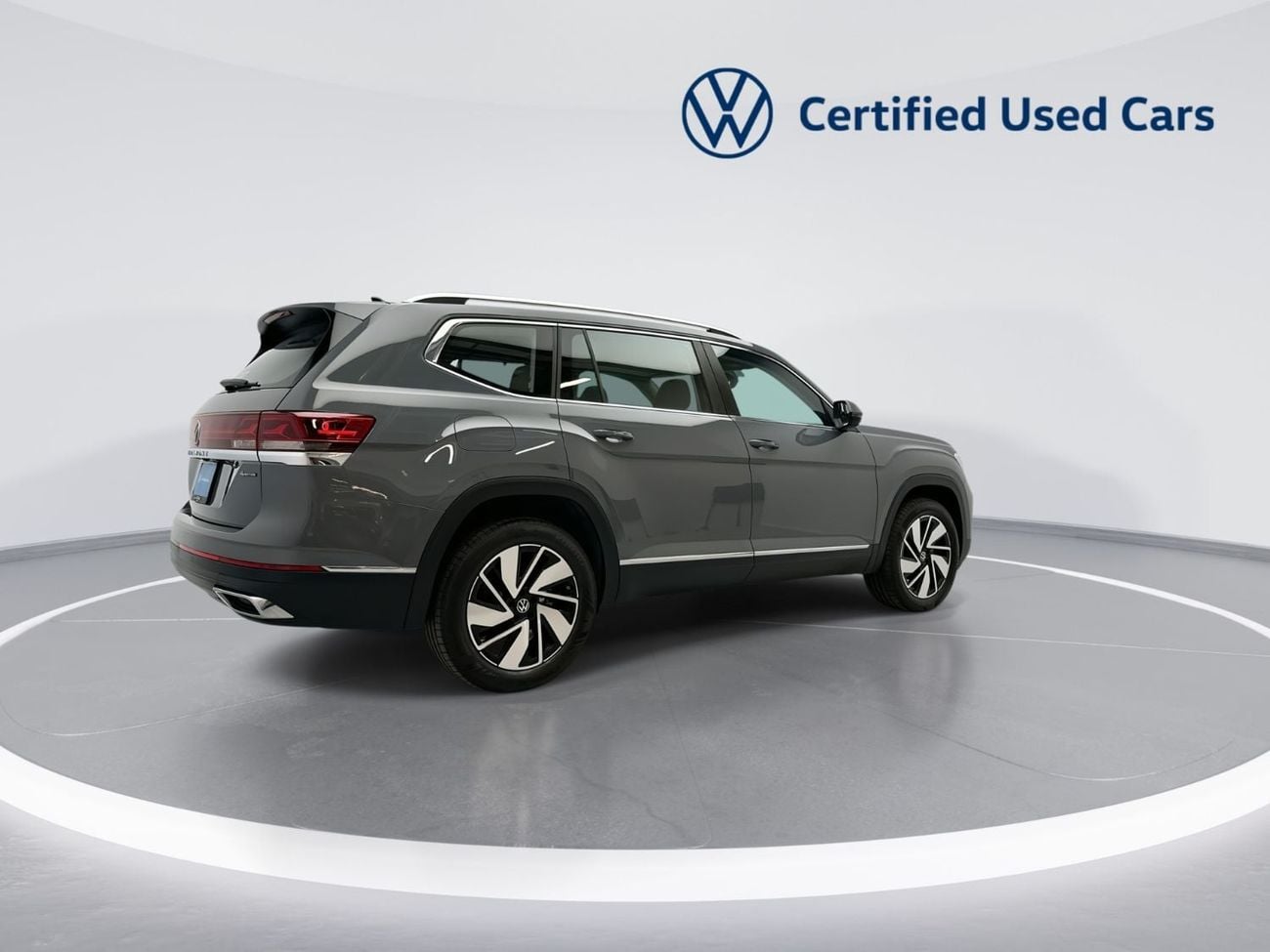 Volkswagen Teramont COMFORTLINE Teramont Comfortline 2L (Facelift 2) | Premium 7-Seater SUV | Panoramic Sunroof | Leather | ACC | Ca