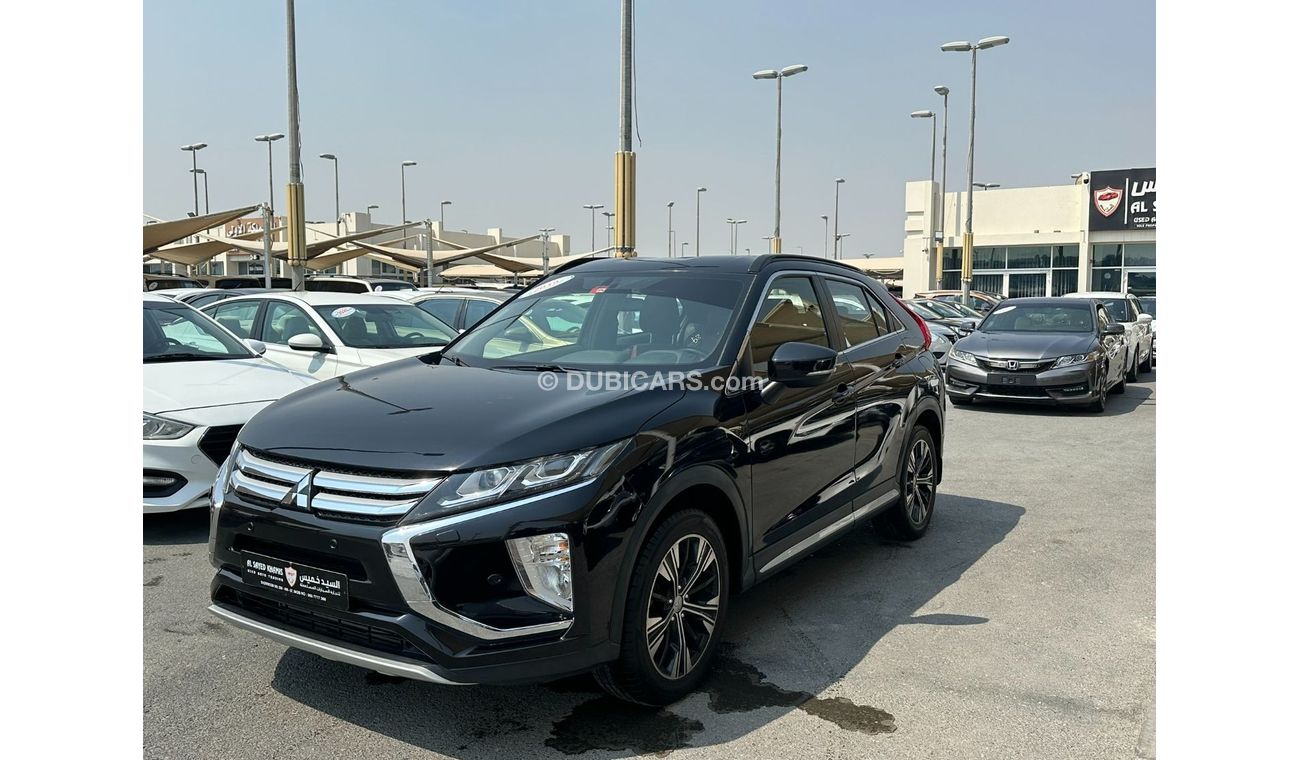 Mitsubishi Eclipse Cross GLS Mid ACCIDENTS FREE - GCC - FULL - 1500 CC +TURBO - PERFECT CONDITION INSIDE OUT