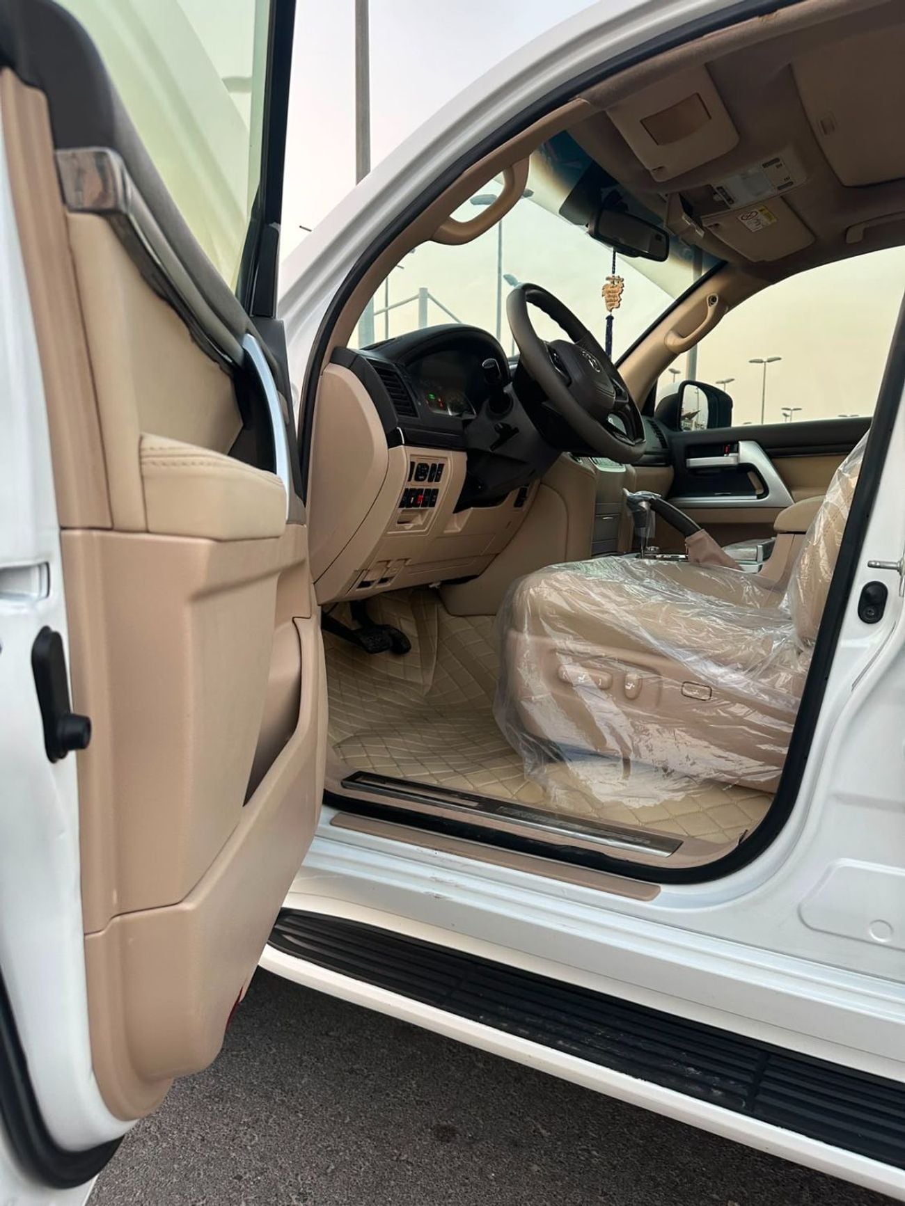 Toyota Land Cruiser GXR