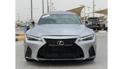 Lexus IS300 Premier 2021 American model, 4 cylinders, running 21000 km