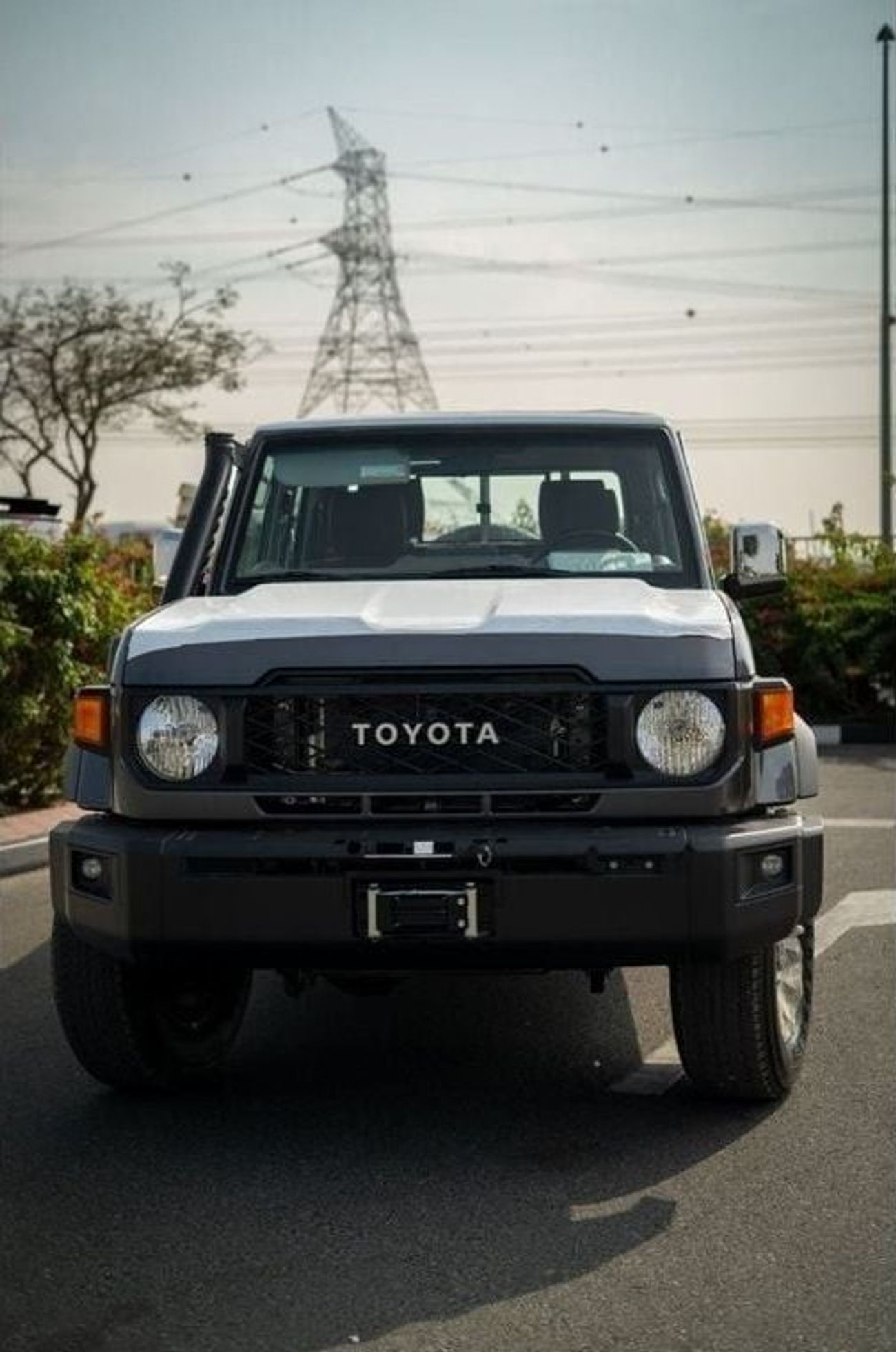 تويوتا لاند كروزر بيك آب TOYOTA LAND CRUISER 4.0 LTR V6 PETROL FULL OPTION AUTOMATIC 2024 MODEL