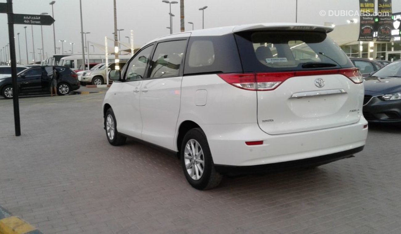 Toyota Previa Toyota previa 2015 white no paint no accident