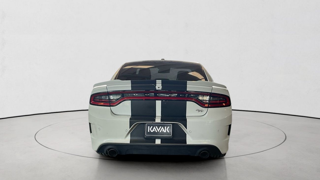 دودج تشارجر 5.7 R/T AUTO | شامل الضمان | 0 ﺪﻔﻋﺓ ﺃﻮﻟﻯ