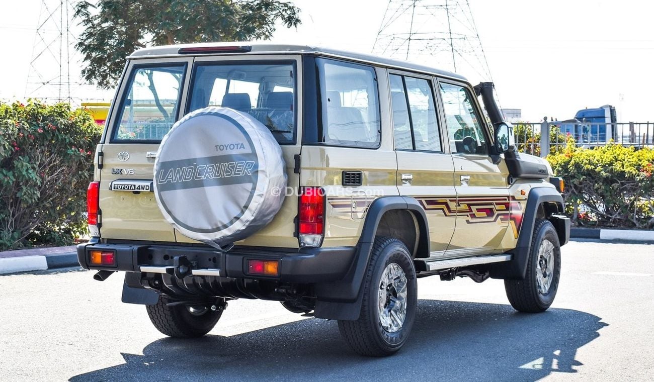 Toyota Land Cruiser 70 4.0L V6 Petrol M/T