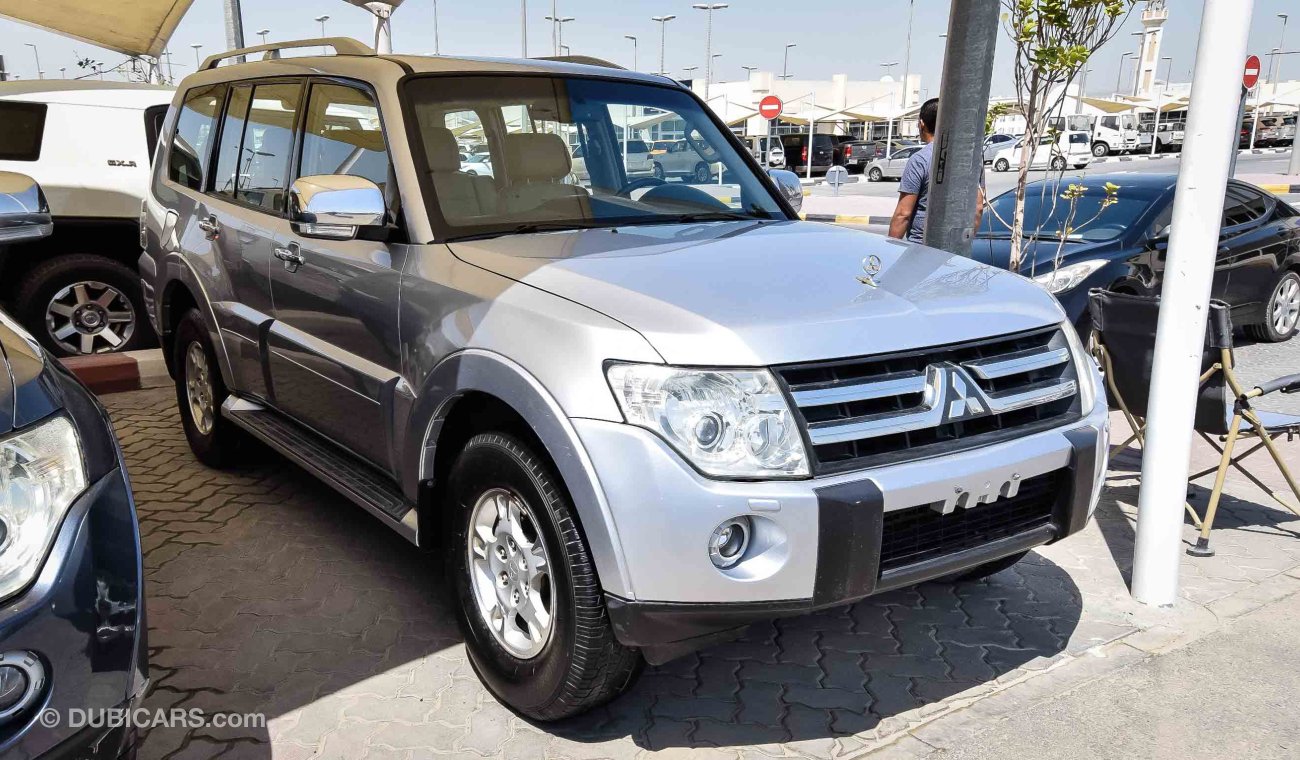 Mitsubishi Pajero GLS V6