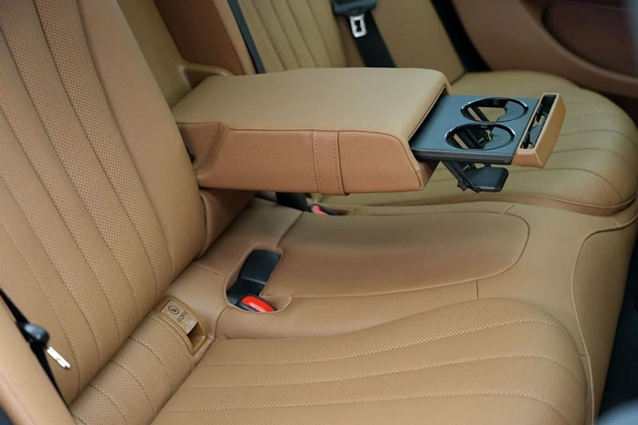 مرسيدس بنز E 200 كوبيه Summer Offer | E 200 | GCC 0km | Agency Warranty | AMG Sports Package