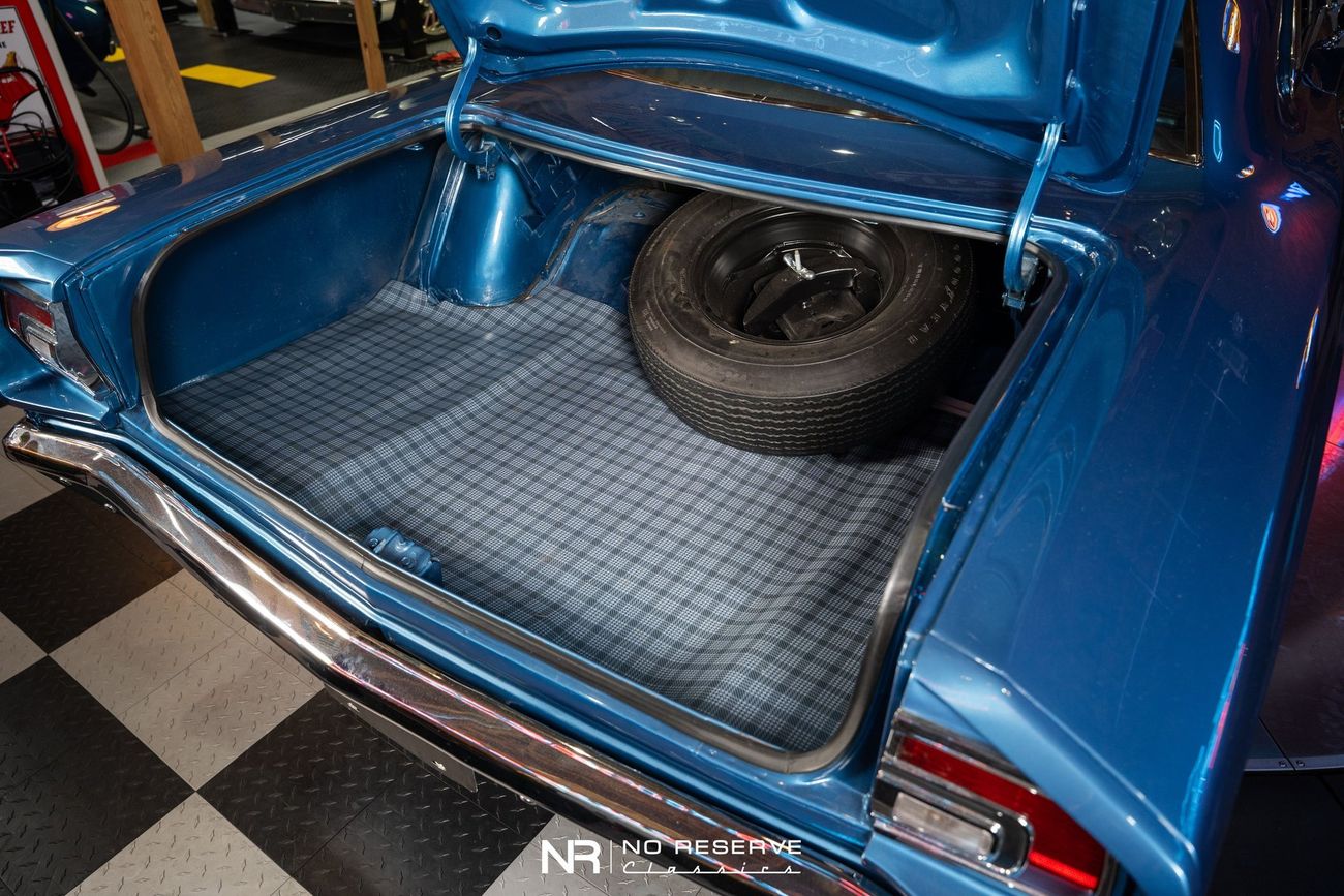 Plymouth Road Runner 426 Hemi Hellephant powered 1 of 1 Pro Touring Restomod