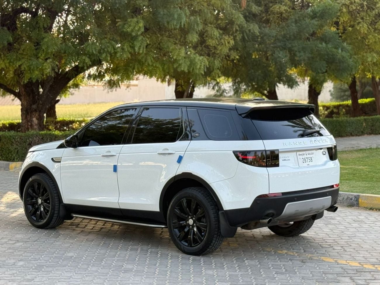 لاند روفر دسكفري