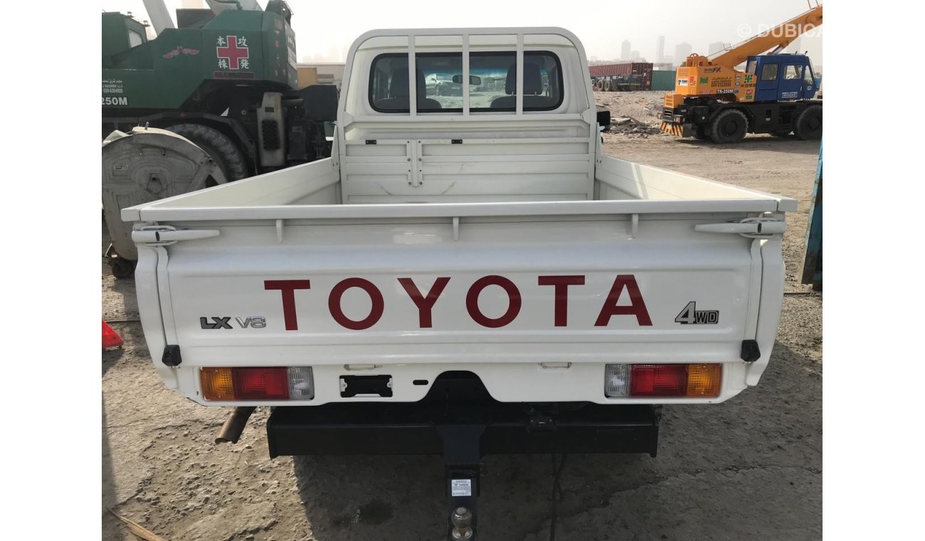 Toyota Land Cruiser Pick Up DIESEL SINGLE CAB 2019 4.5 L RIGHT HAND DRIVE