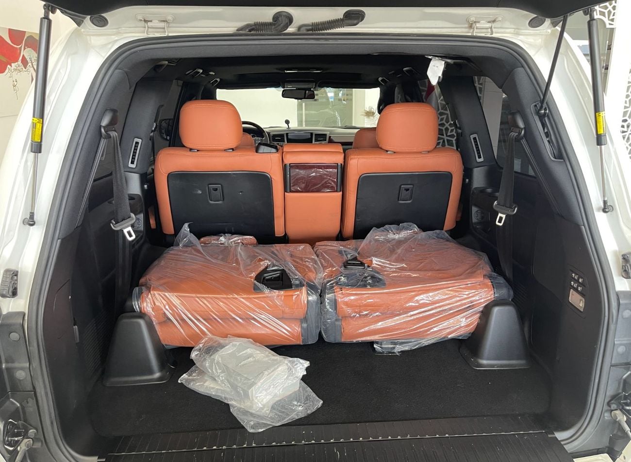 Lexus LX570 PLATINUM Prestige 5.7L