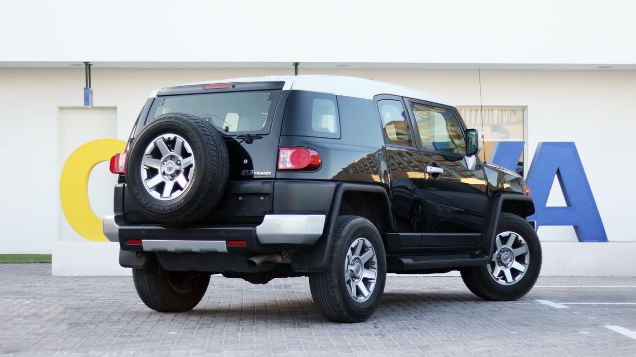 Toyota FJ Cruiser 4.0L v6, 4X4 |  Agency Warranty | Complete Service History | Zero Downpayment Support