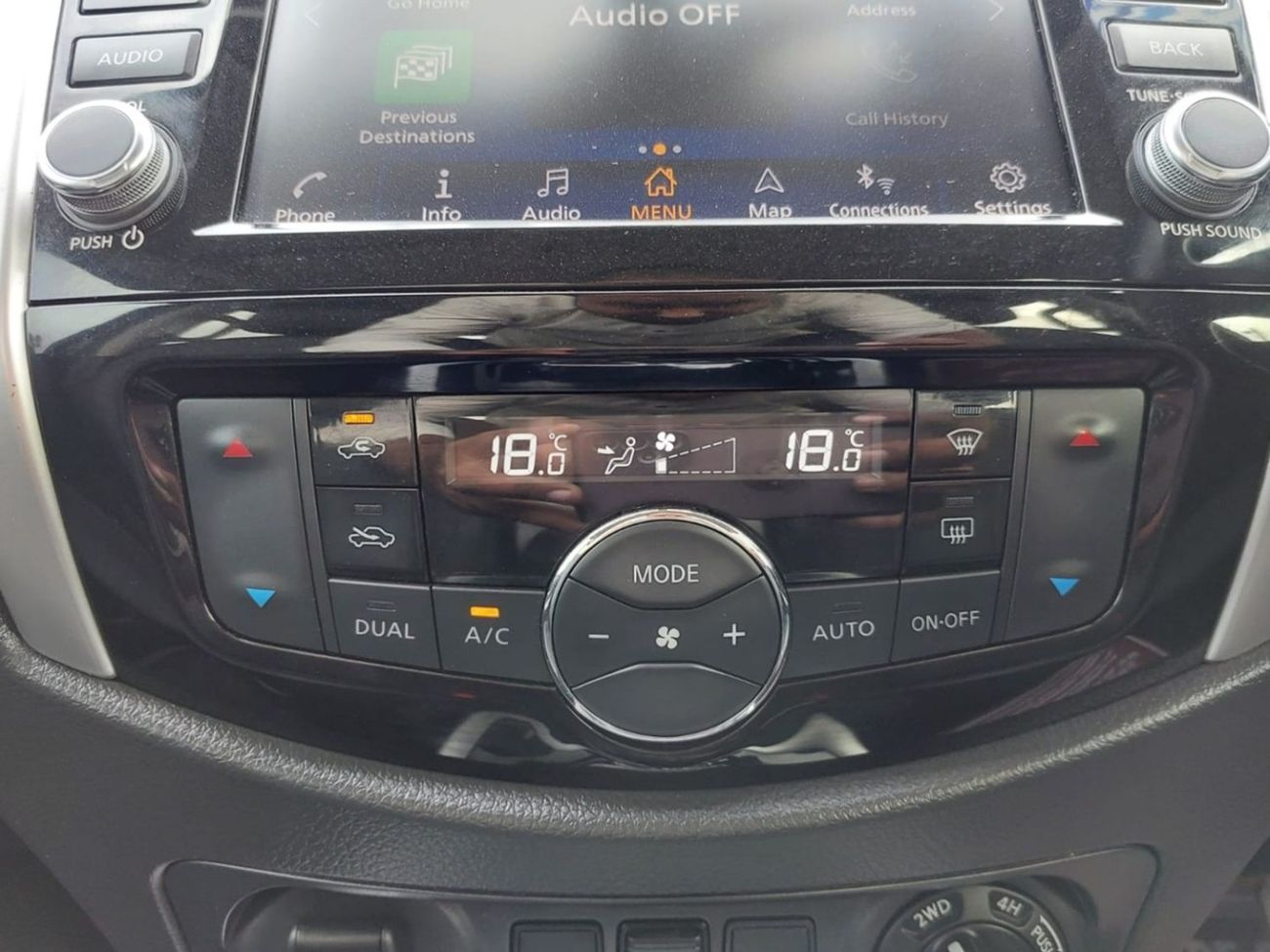 Nissan Navara NISSAN NAVARA PICK UP RHD 2020 MODEL 2.3 L DIESEL AUTOMATIC(PM71719)