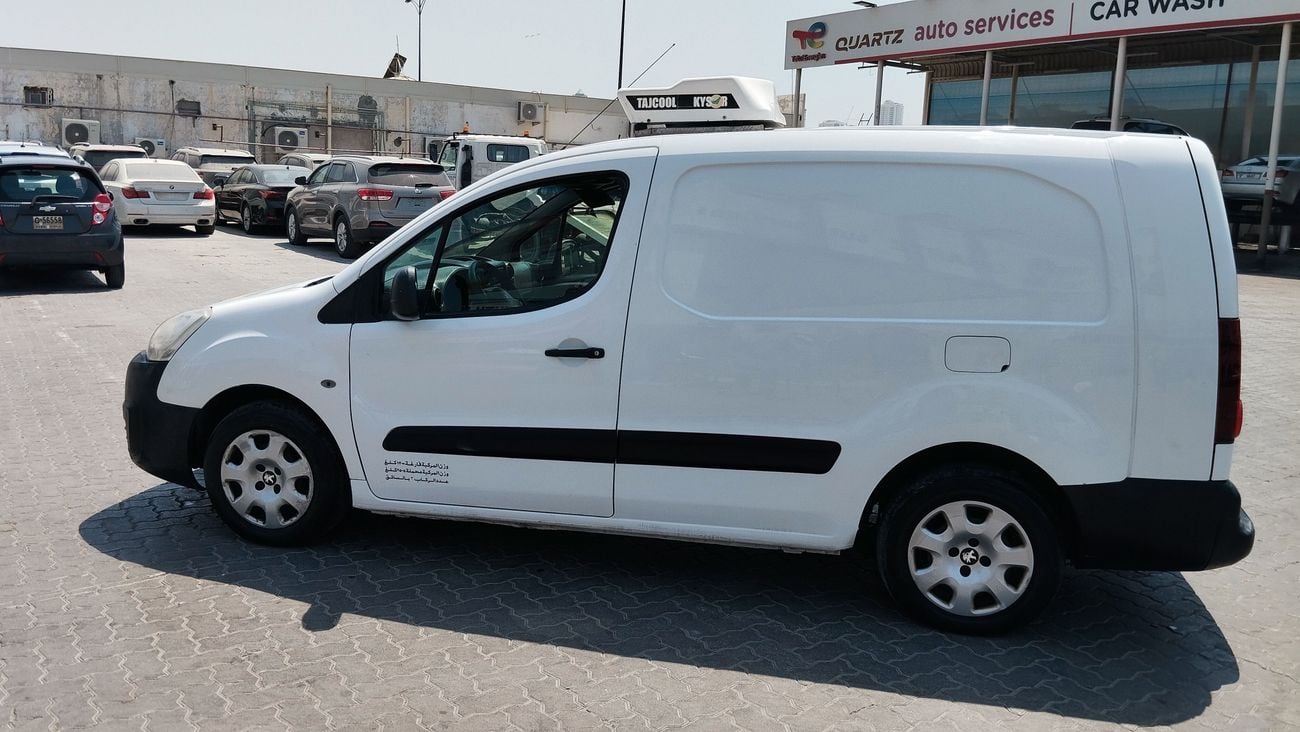 Peugeot Partner chiller van