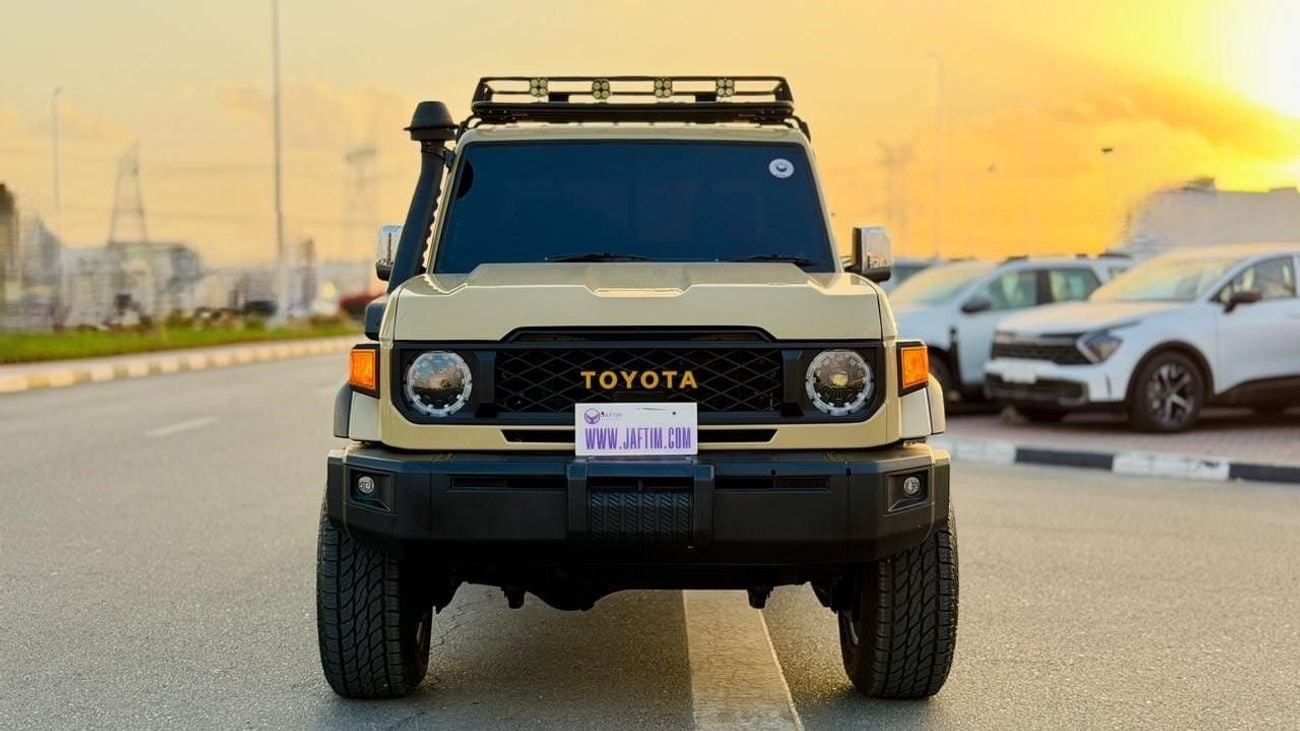 تويوتا لاند كروزر بيك آب -