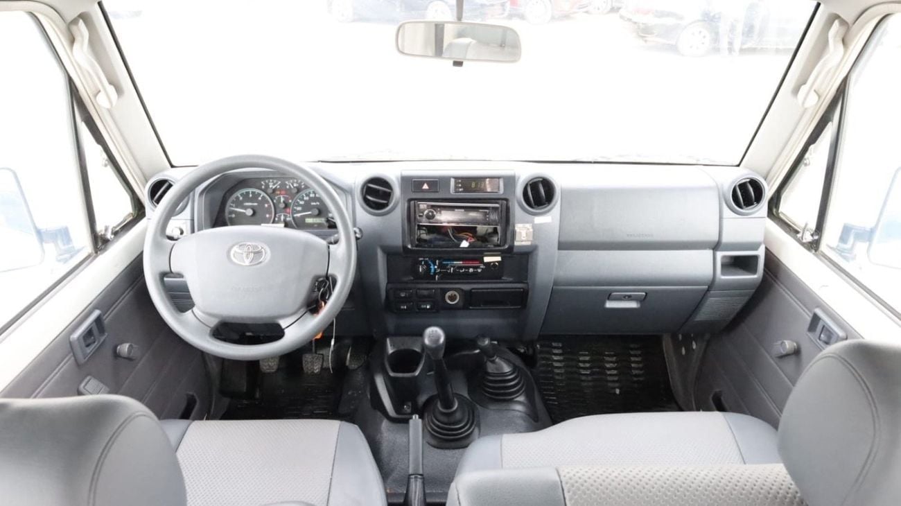 Toyota Land Cruiser 70