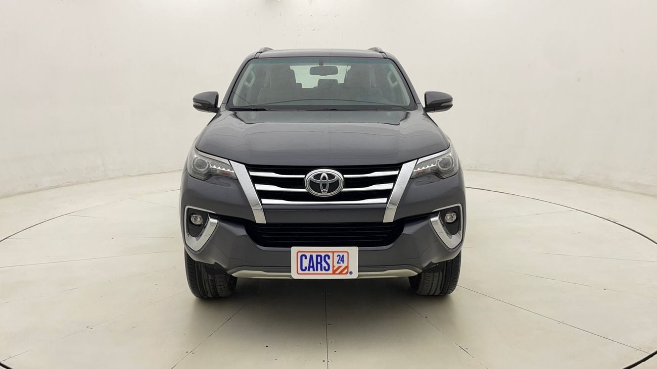 تويوتا فورتونر VXR 4 | بدون دفعة مقدمة | اختبار القيادة في المنزل