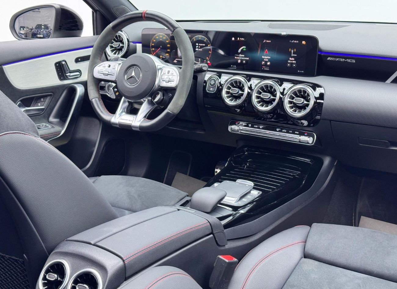 Mercedes-Benz A 35 AMG 4MATIC Hatchback 2023 Mercedes Benz A35 AMG Aerodynamic Package, 2028 Mercedes Warranty + Service Pa