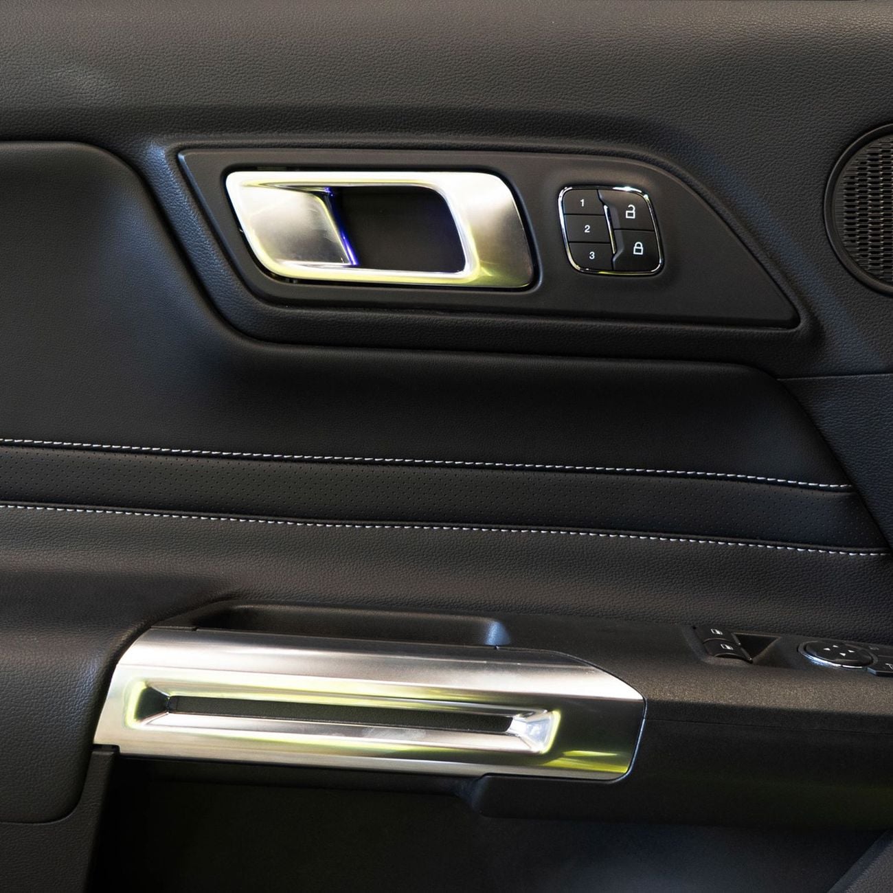 Ford Mustang AED 2,299 P.M • 0% Downpayment • Ford Mustang GT Premium • 1 Year Warranty
