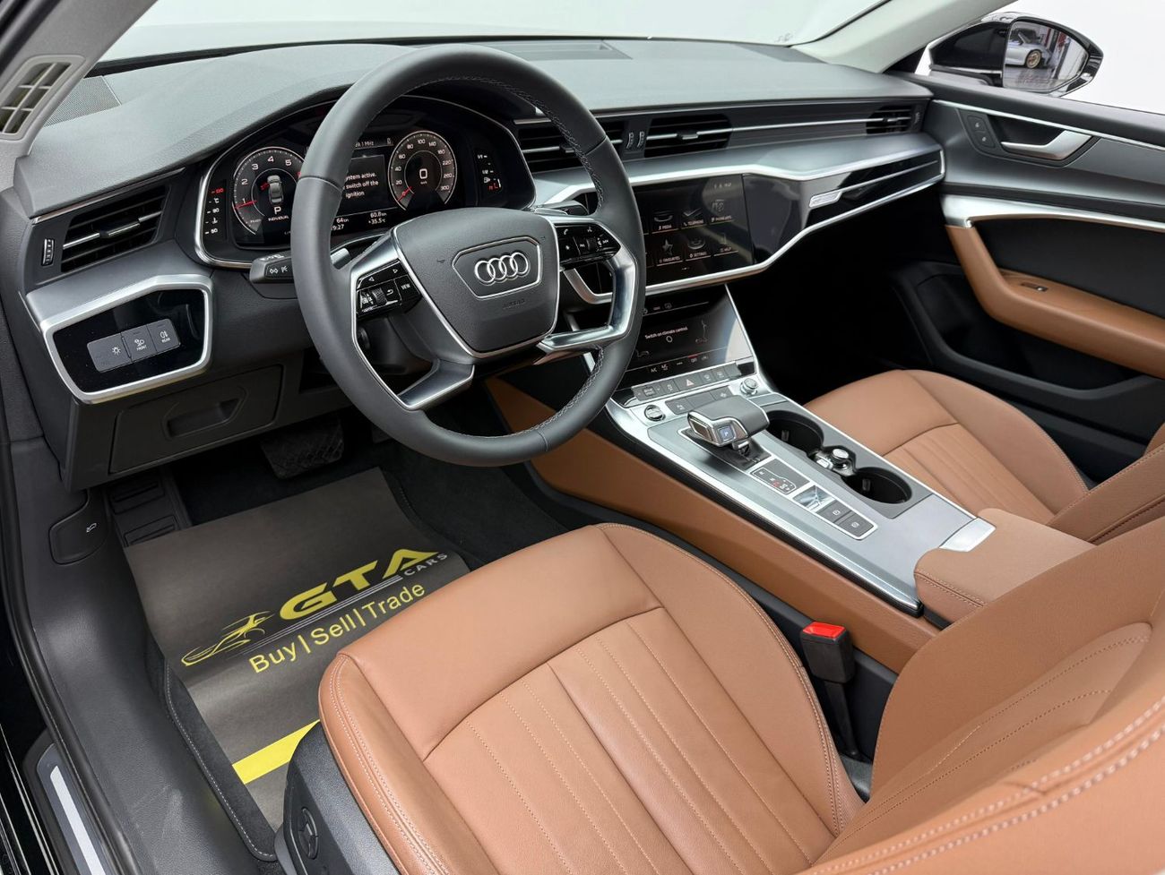 أودي A6 *Brand New* 2025 Audi A6 40 TFSI, 5 Years Audi Warranty, 3 Years Audi Service Pack, Delivery Km, GCC