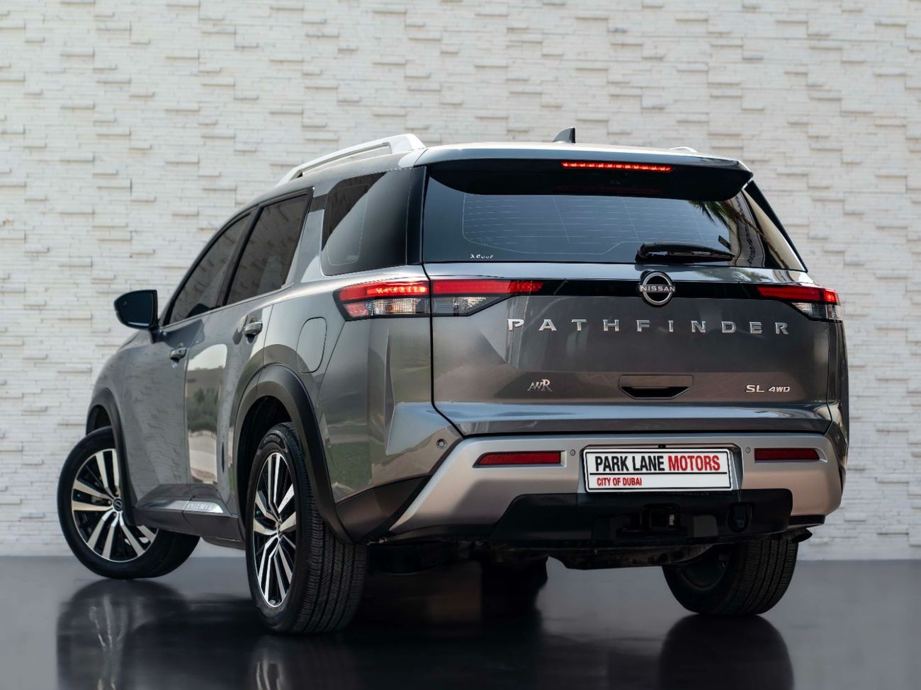 Nissan Pathfinder 3.5L SL 4WD