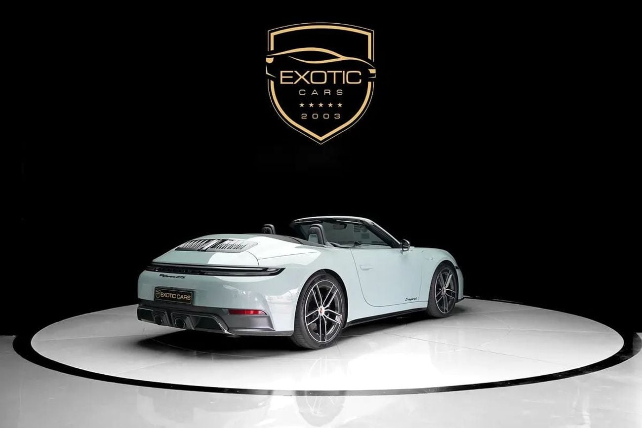 بورش 911 CARRERA GTS CABRIOLET T-HYBRID