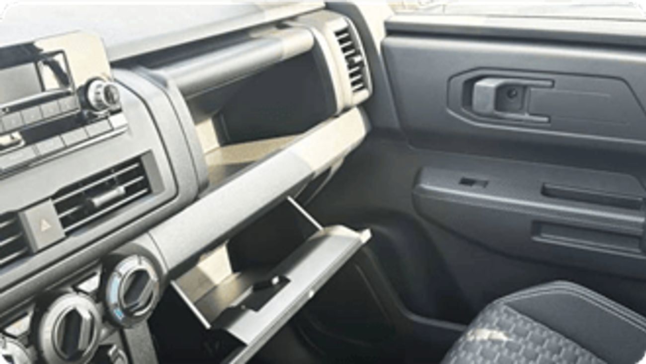 ميتسوبيشي L200 GLX Double Cab Petrol 2.4L