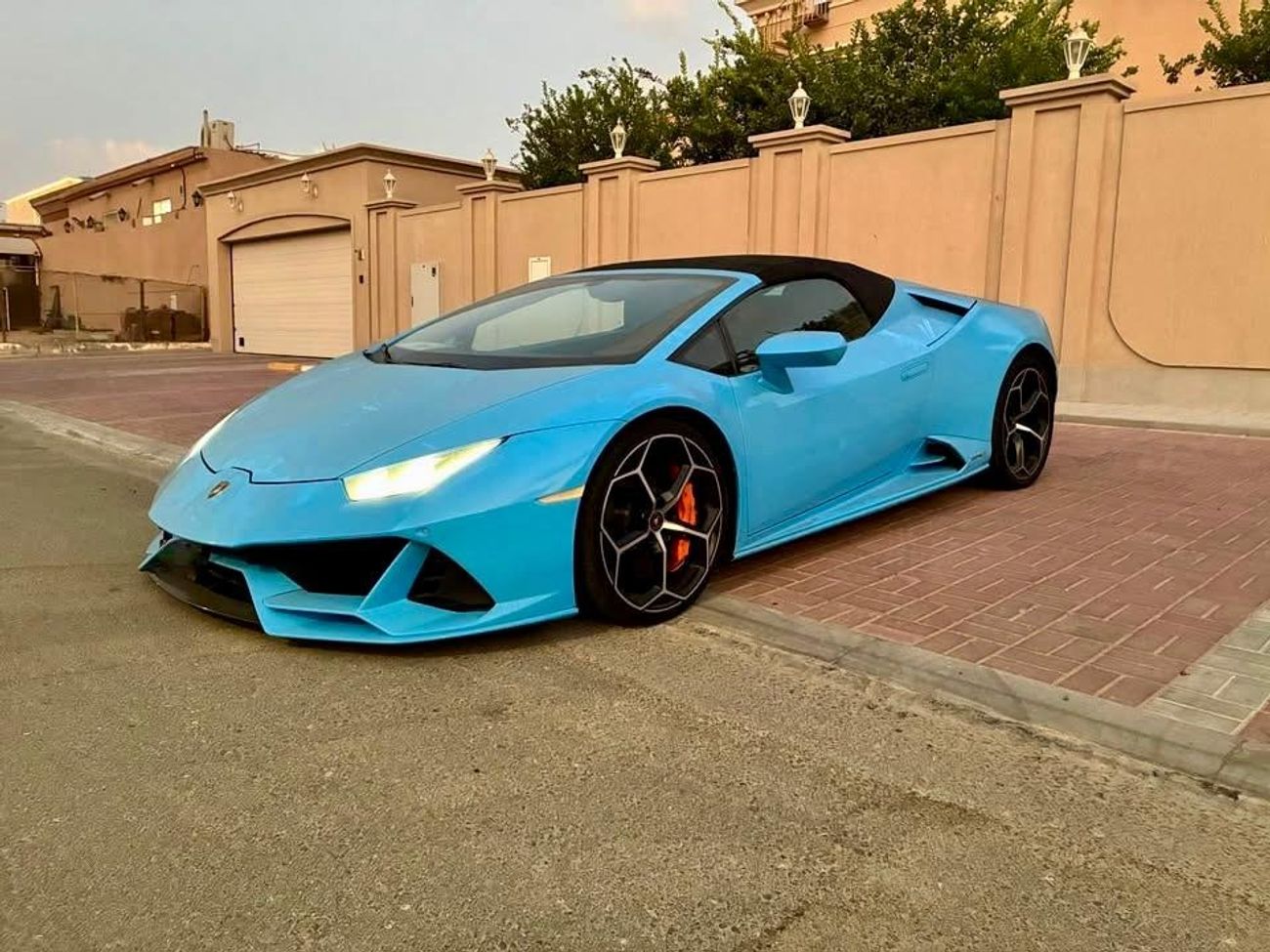 لامبورغيني هوراكان EVO Spyder