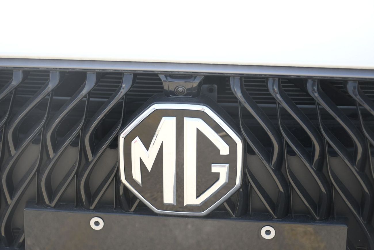 MG GT 1.5L Turbo Petrol GCC ( White + Gray + Yellow Ready Stock )