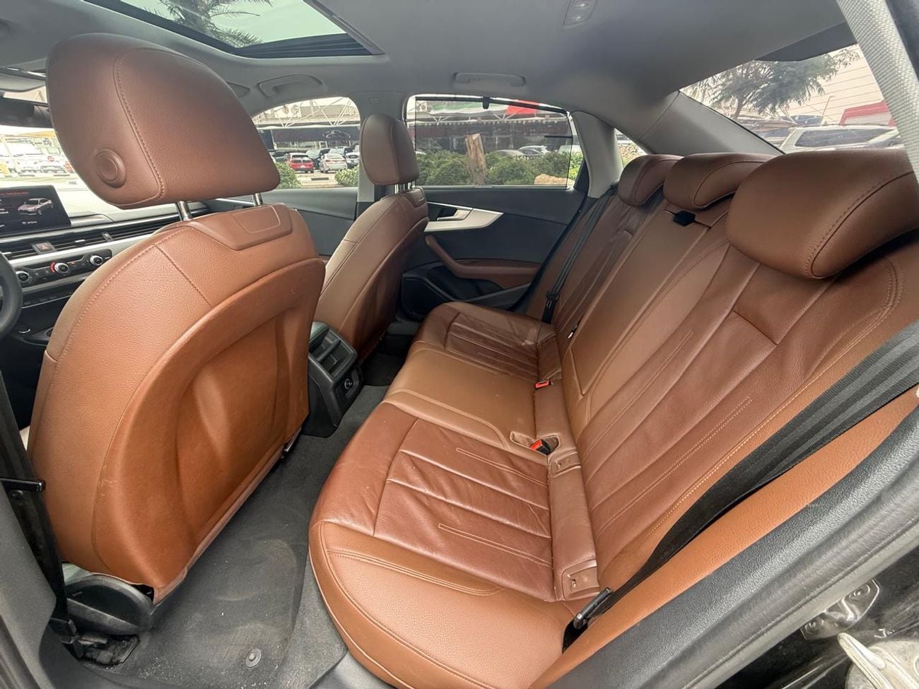 Audi A4 35 TFSI S Line 2.0L Best Offer Audi A4 S-Line Ultra 2018 GCC Specs - Excellent Condition