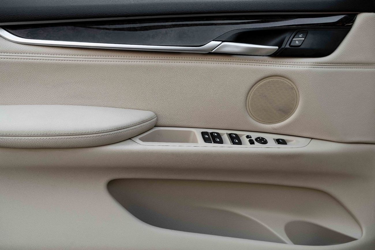 بي أم دبليو X5 xDrive35i | 2,056 P.M  | 0% Downpayment | Immaculate Condition!