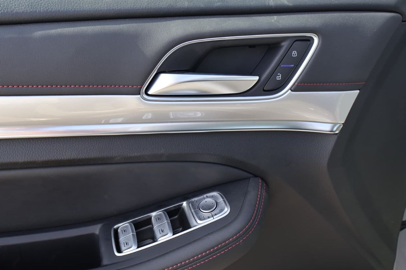 MG RX8 2024 MG RX8 2.0L Turbo 7 Seater Comfort