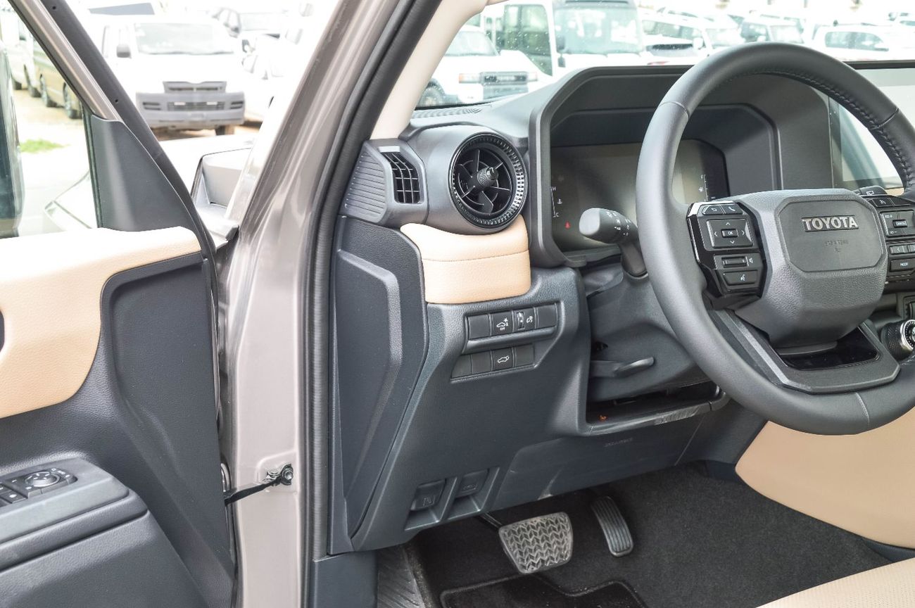 تويوتا برادو TOYOTA LAND CRUISER PRADO 2.4L 4WD PETROL SUV 2025