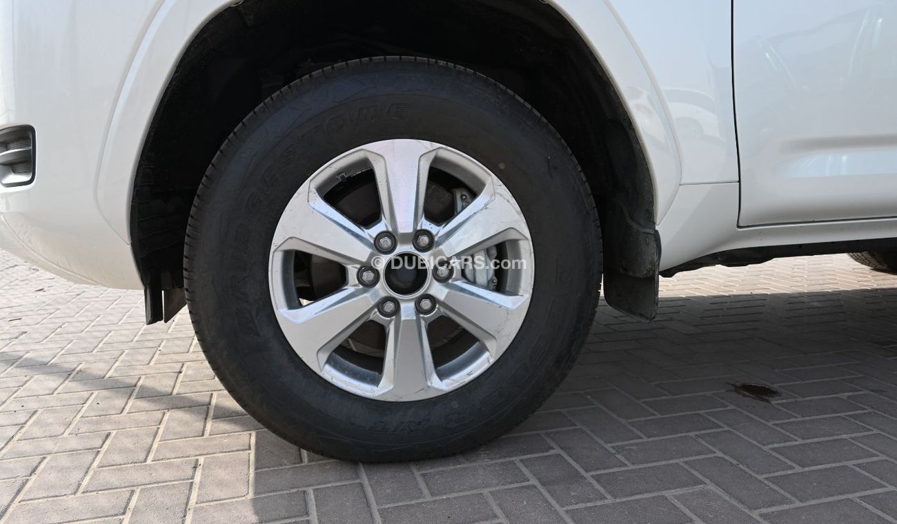 Toyota Land Cruiser LC300 3.3L DIESEL 5SET GX EUROPE SPEC. 2022 MODEL