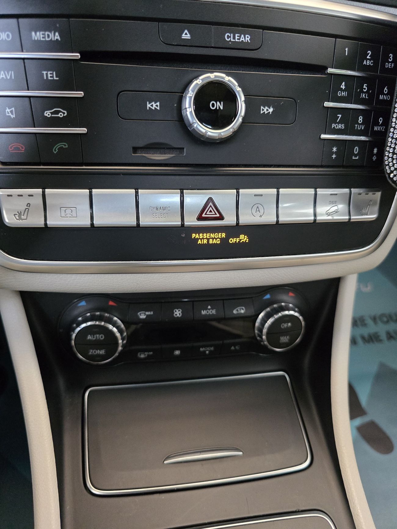 مرسيدس بنز GLA 250 4 Matic AWD