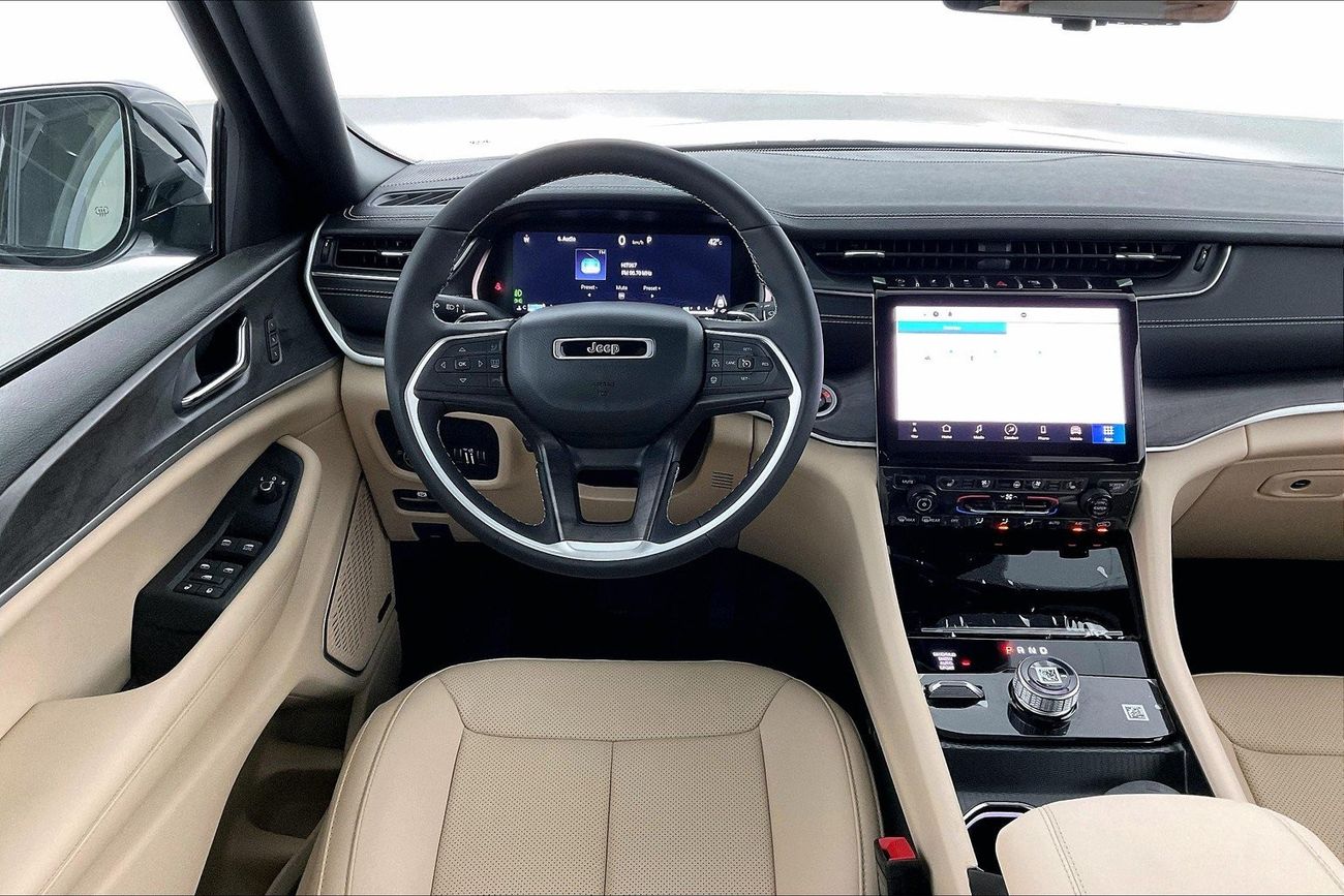 Jeep Cherokee Limited Plus | 1 year free warranty | 0 Down Payment