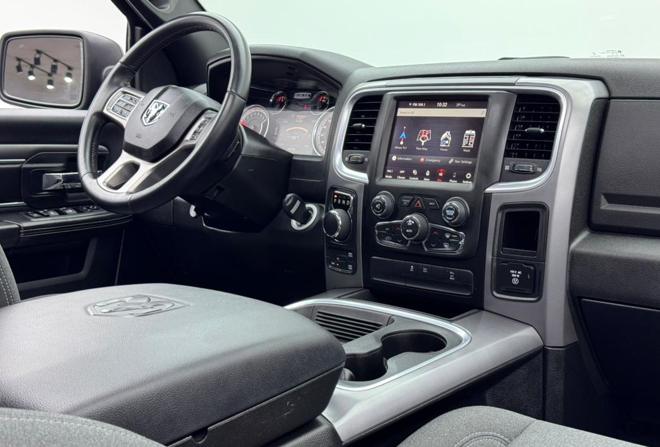 Dodge Ram Van 2022 Dodge Ram Warlock 5.7L, 2027 Dodge warranty, 2026 Dodge service contract, GCC