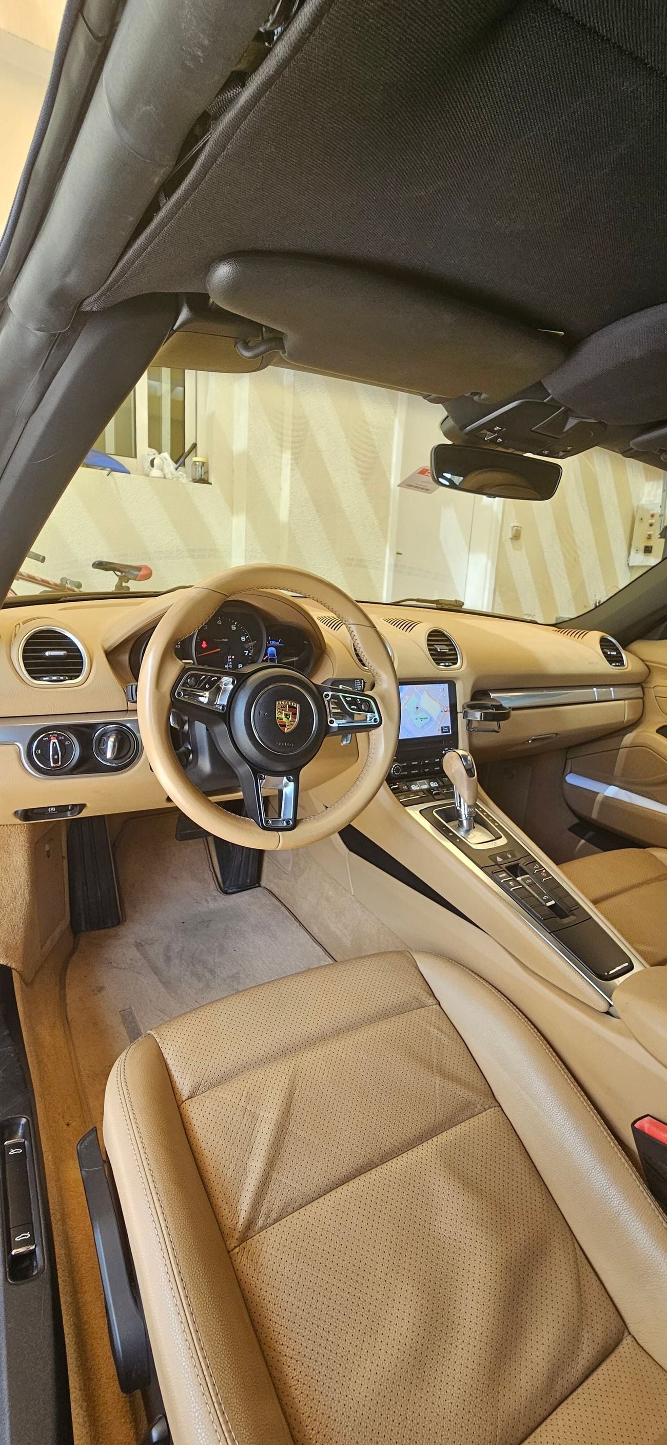 Porsche 718 Boxster 2.0L turbo 4cyl convertible RWD