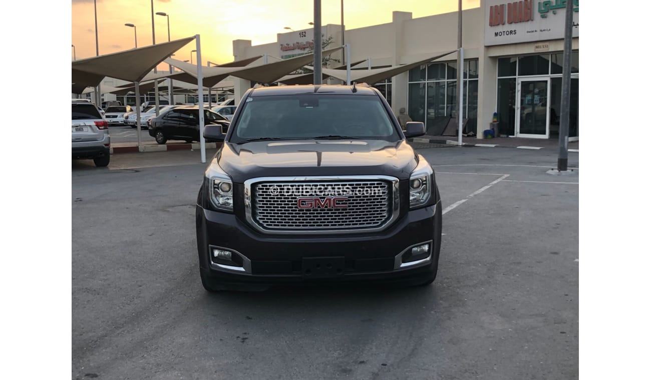 جي أم سي يوكون موديل 2015 فل مواصفات كراسي جلد ومثبت سرعه وتحكم كهربي كامل ونظام صوت ممتاز وكاميرا خلفيه ومدخل اسطو