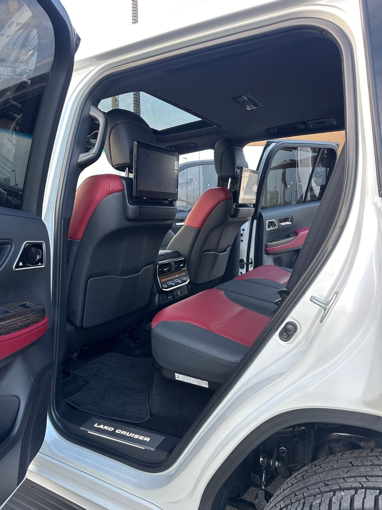 تويوتا لاند كروزر