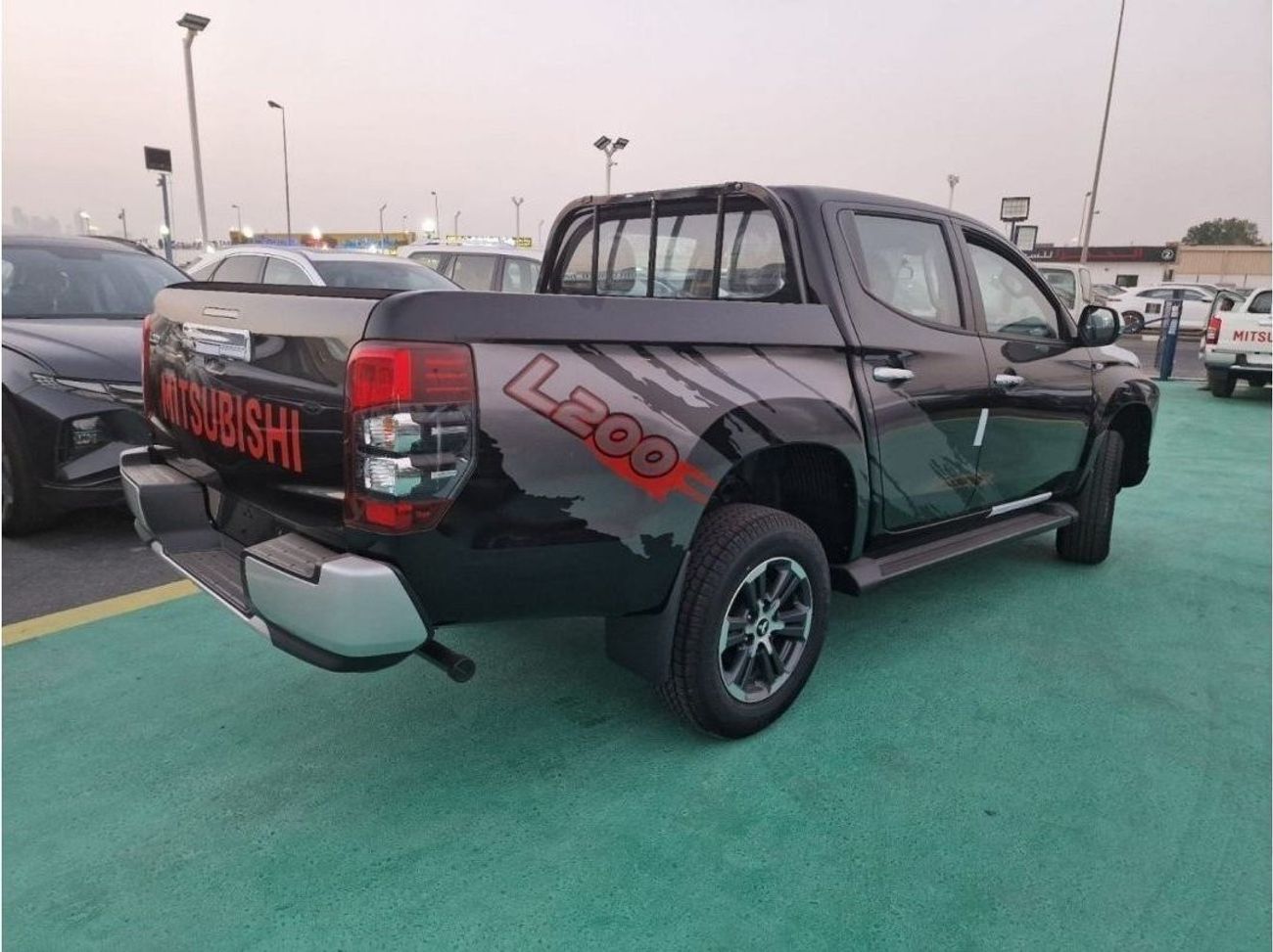 Mitsubishi L200 L200 Full Option 4WD Manual Diesel