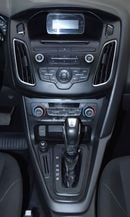 فورد فوكاس EXCELLENT DEAL for our Ford Focus ( 2015 Model ) in Silver Color GCC Specs