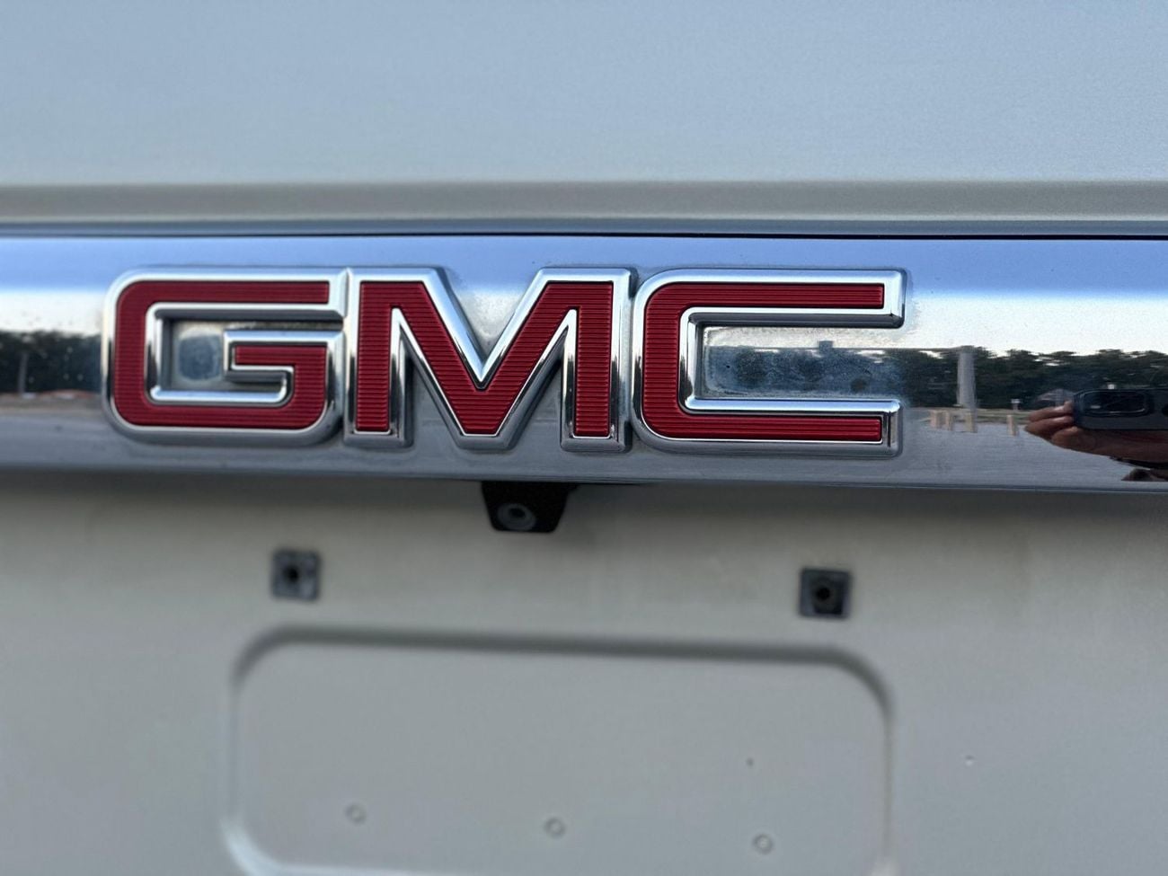 GMC Yukon Denali 6.2L (8 Seater)