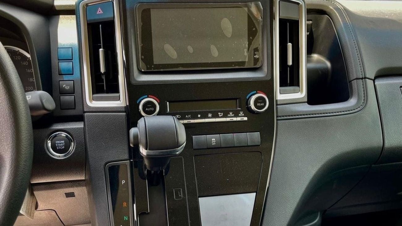 Toyota Granvia Toyota Granvia 2.8L Turbo Diesel!!! 2022 Best price for export!!!